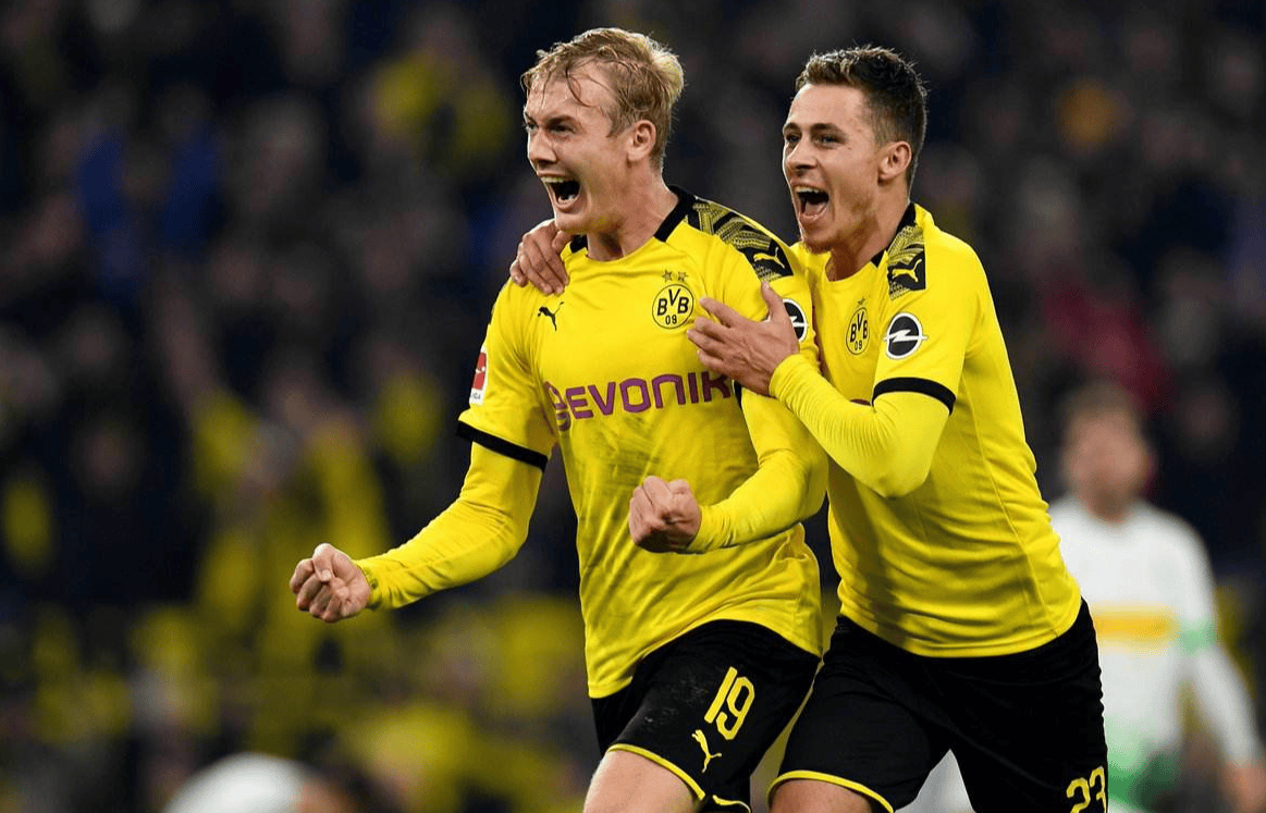 多特蒙德主场失利,欧冠前景黯淡 多特蒙德主场失利,欧冠前景黯淡