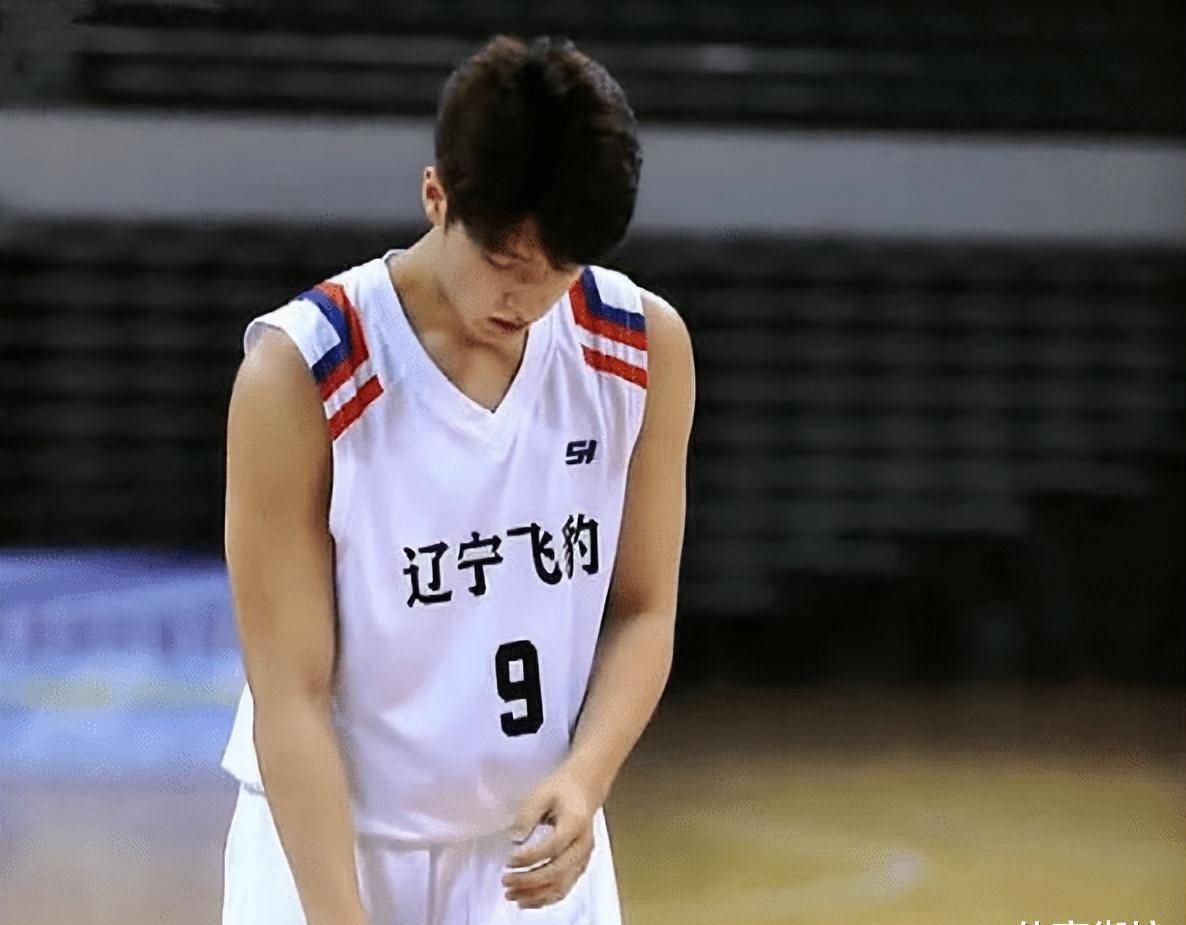 亚洲新星闪耀俄罗斯篮球赛场，瞄准总冠军