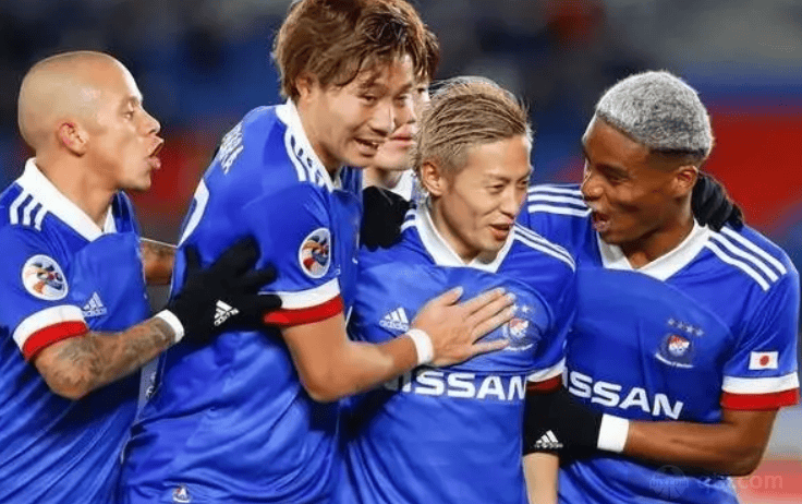 包含京都不死鸟取得耀眼胜利，成功晋级亚冠半决赛的词条