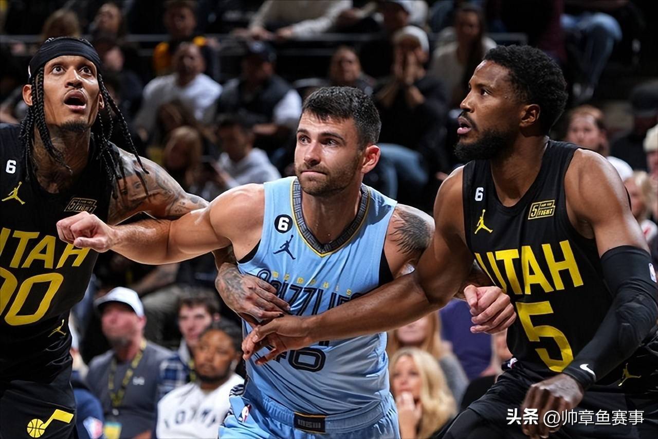 爵士新秀表现抢眼,球队士气高涨备战雄鹿的简单介绍 爵士新秀表现抢眼,球队士气高涨备战雄鹿的简单介绍