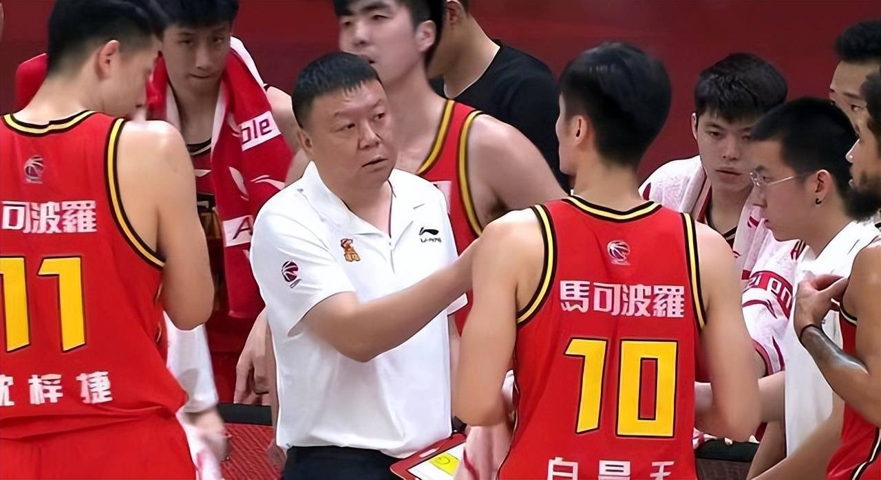 包含比赛中原创战术大胆尝试取得成果的词条 包含比赛中原创战术大胆尝试取得成果的词条