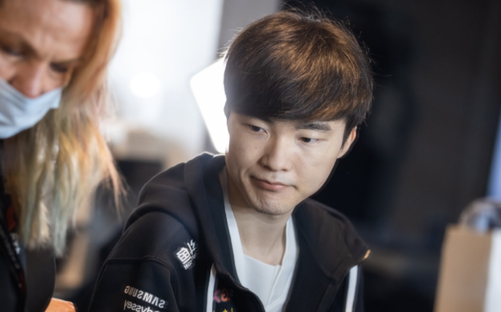 爱游戏-包含NS力克DK，Xiaohu开启传奇时刻顶尖较量四强赛，技惊四座的词条