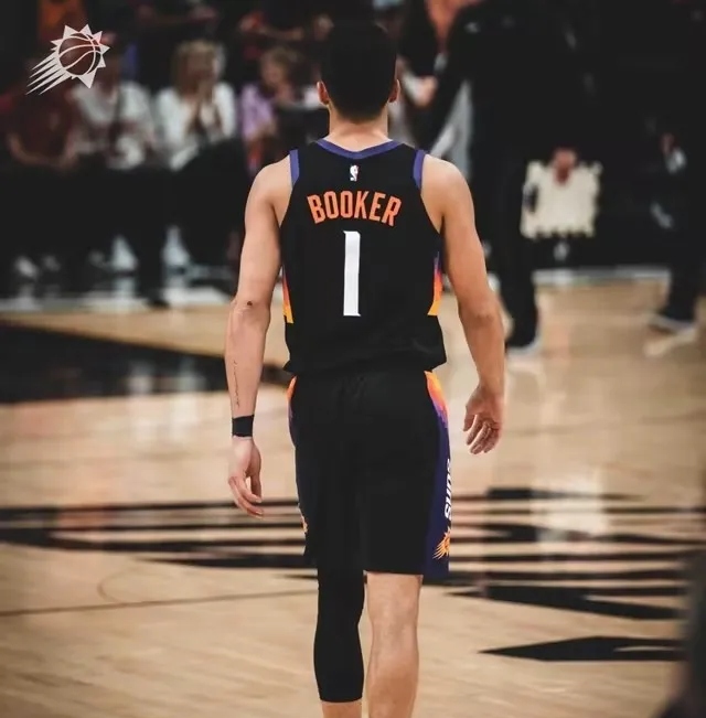 包含太阳签下布克,续约3年12亿合同的词条 包含太阳签下布克,续约3年12亿合同的词条