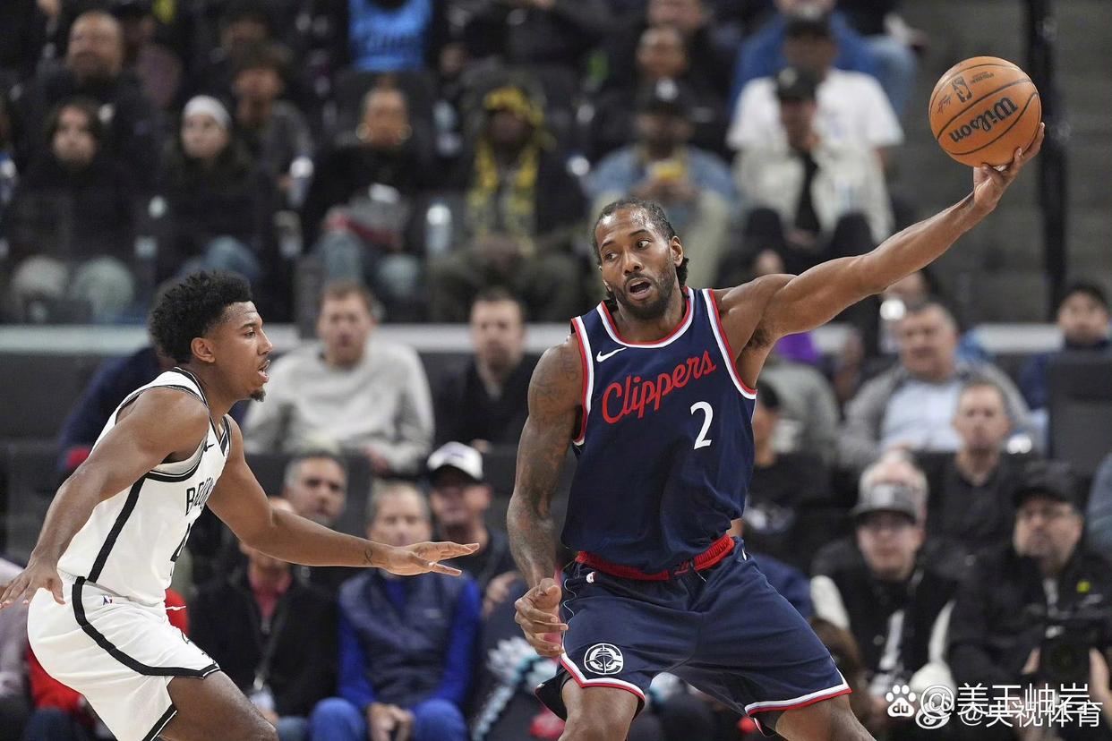 快船队战胜篮网队挺进季后赛