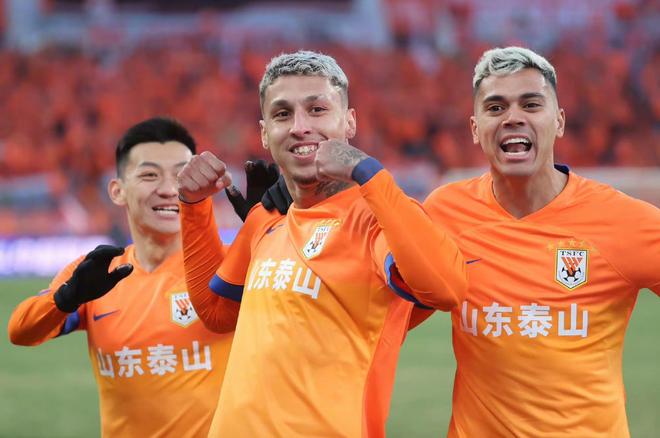 鲁能客场大捷，中超劲旅实现反超
