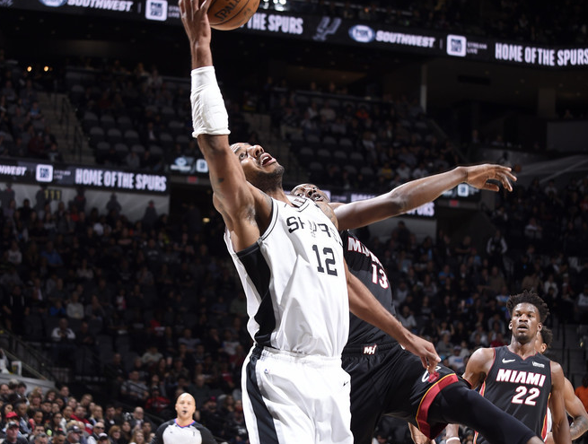 爱游戏下载-包含热火胜马刺，戈兰德-德罗赞38分的词条