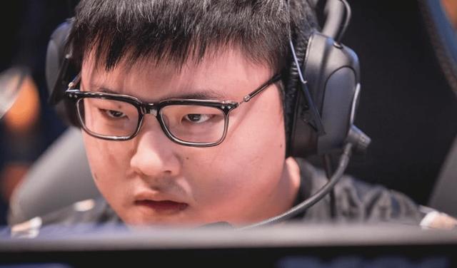 FLY力克JDG,Uzi高光表现的简单介绍 FLY力克JDG,Uzi高光表现的简单介绍