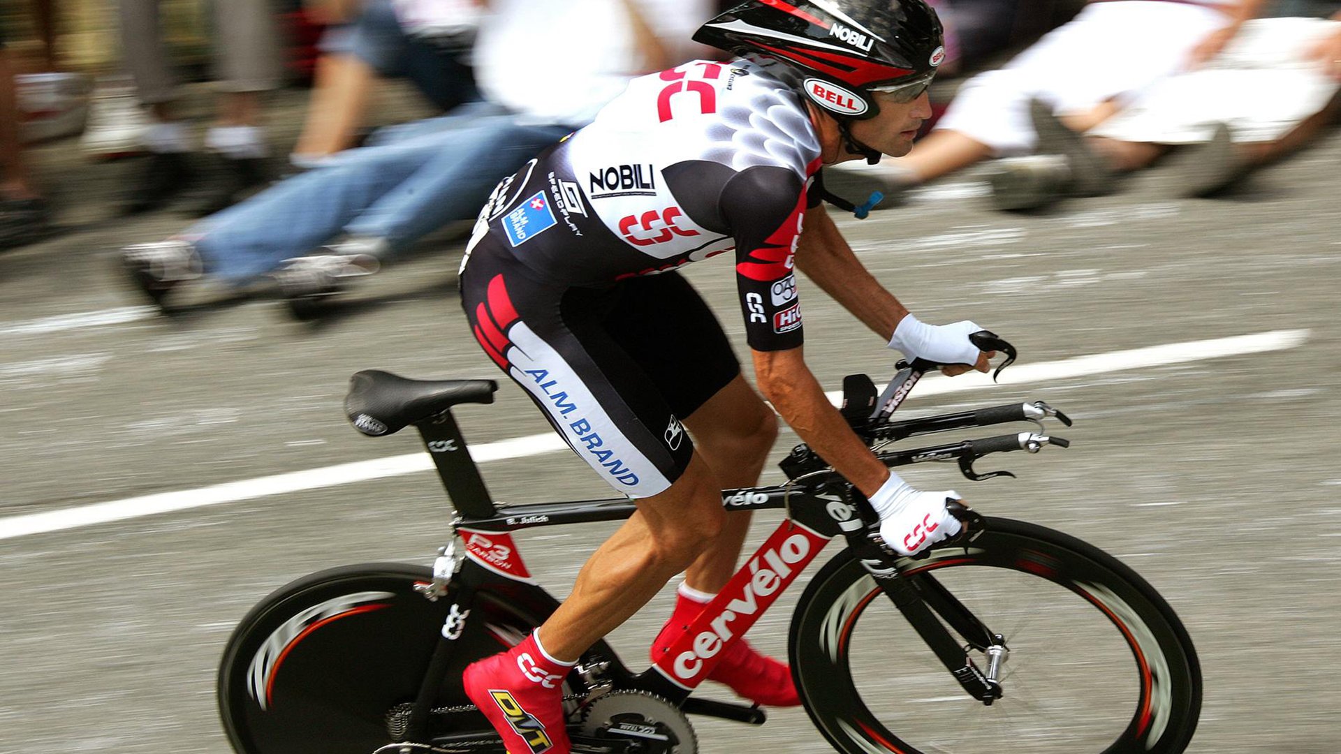 ‘横扫’背后的指挥家，哈登如何用传球谱写热火新战术史诗