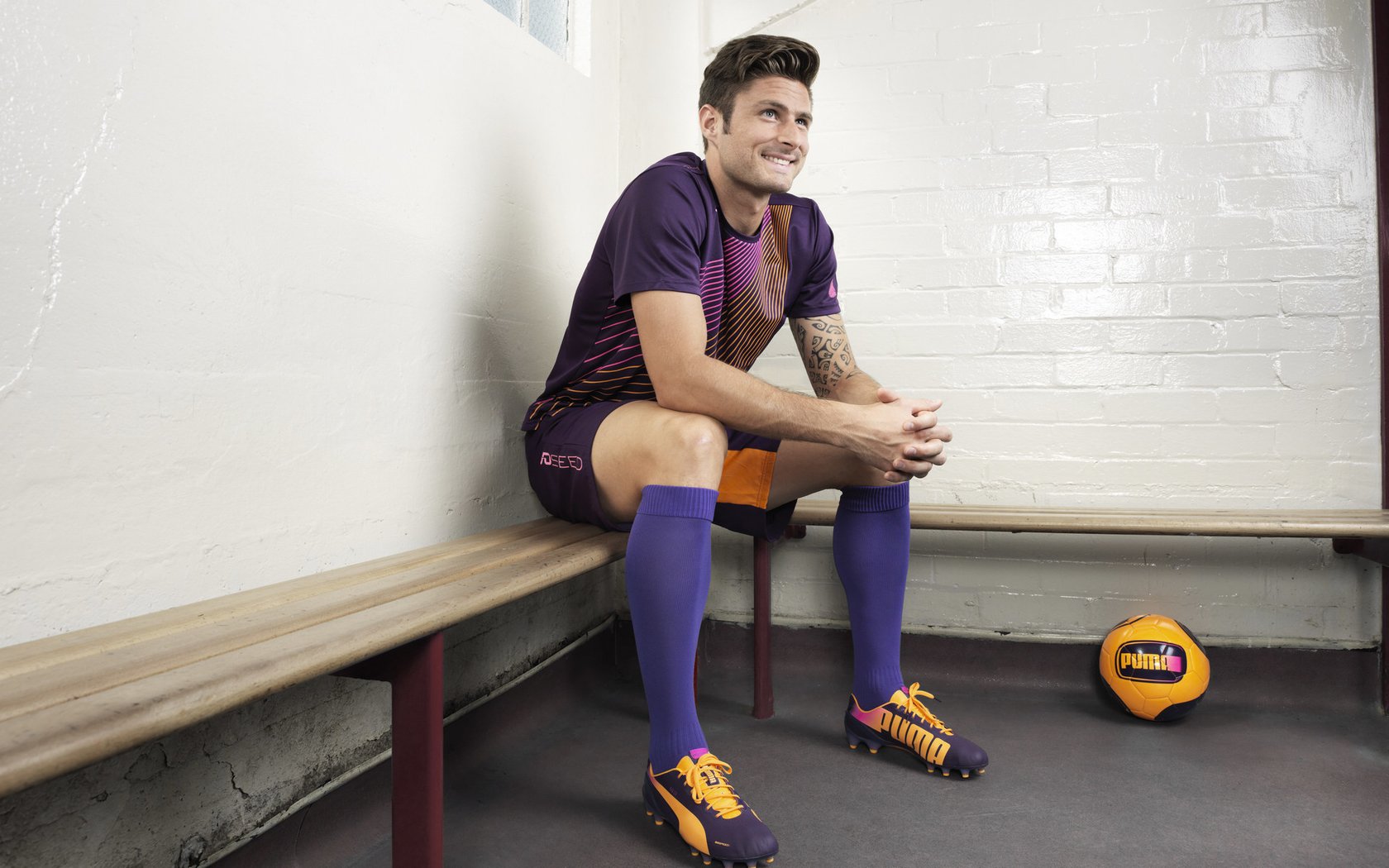 布兰登·英格拉姆，当东方广厦遇上西方国王，他一人点燃两种文明的篮球焰火