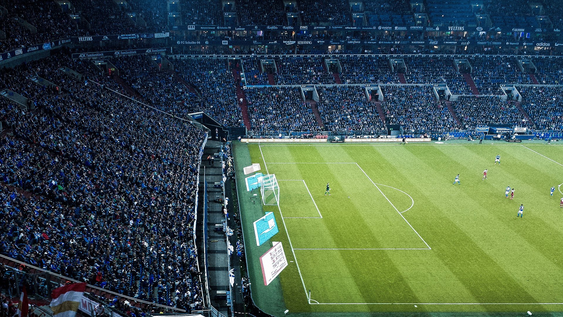 爱游戏官方-银箭折翼，新星破晓，威廉姆斯战术制胜，诺里斯定义新时代